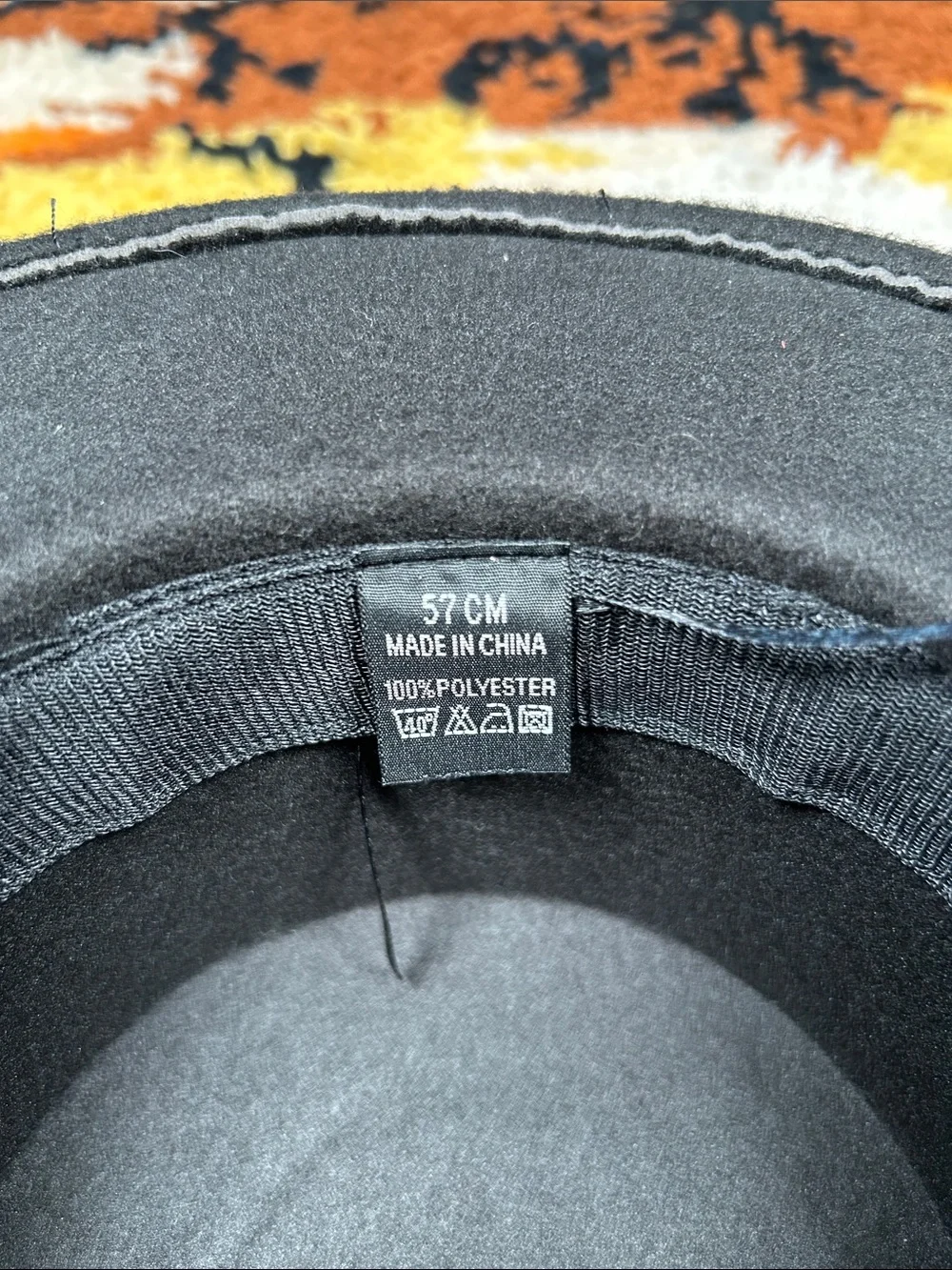 Rad, flat wide brimmed hat!!